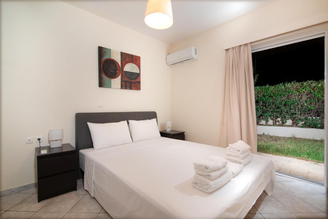 Sk-George Apartments By The Sea And Airport Porto Rafti Luaran gambar